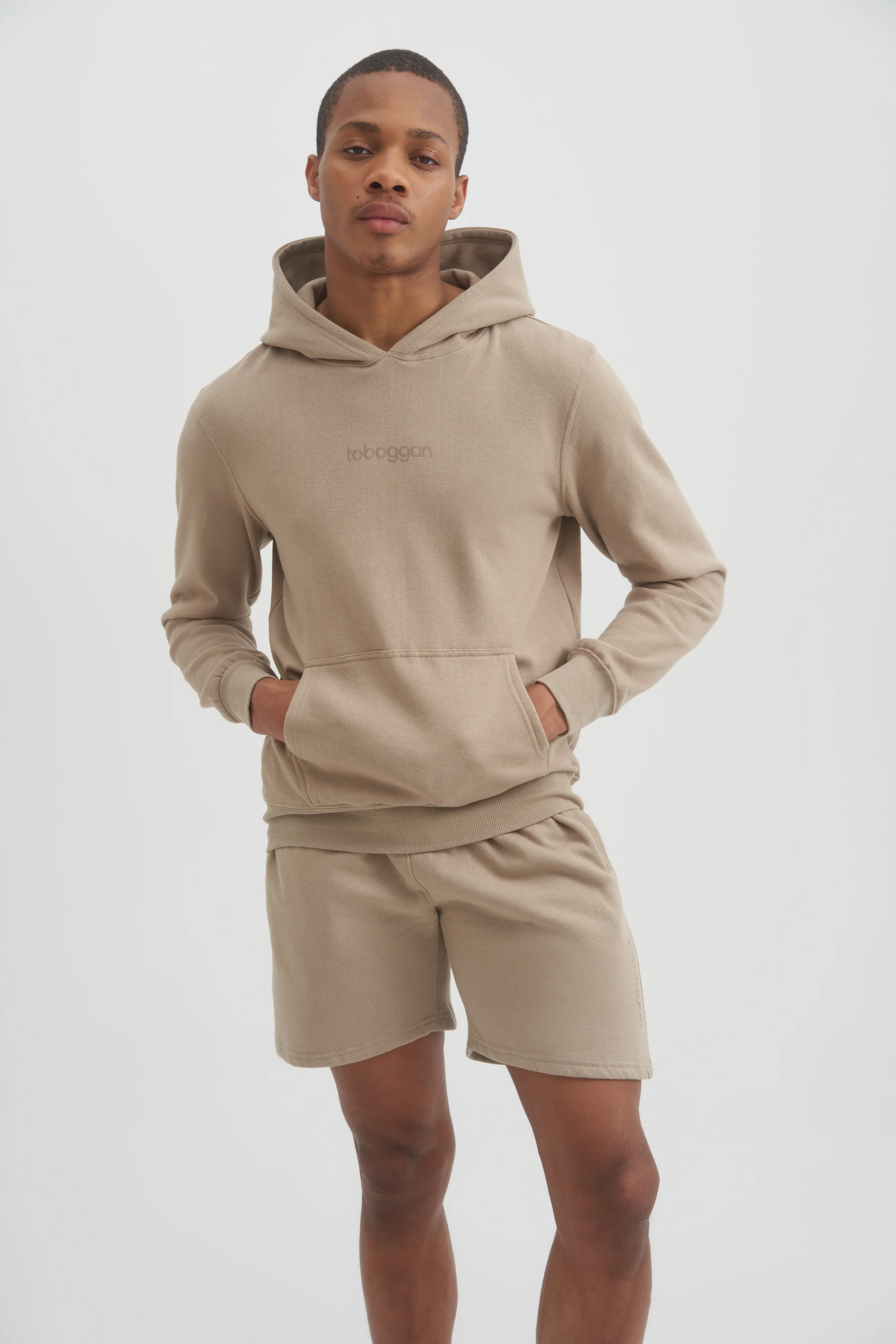 UNISEX LUXE FLEECE SWEAT SHORTS - BEIGE - Image 3